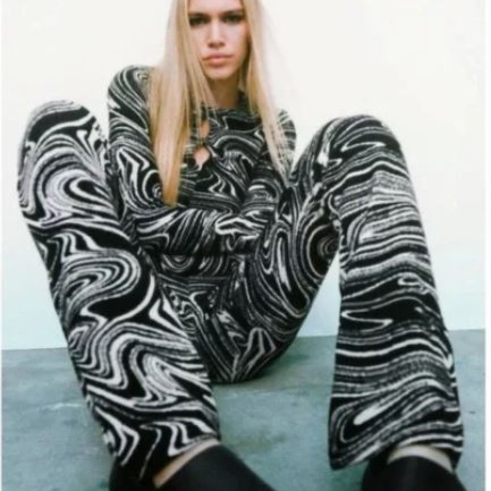 Zara Swirled Sweater Set